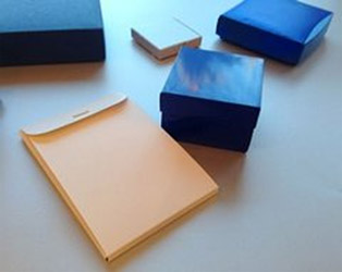 self-assemblin-cardboard-boxes-02